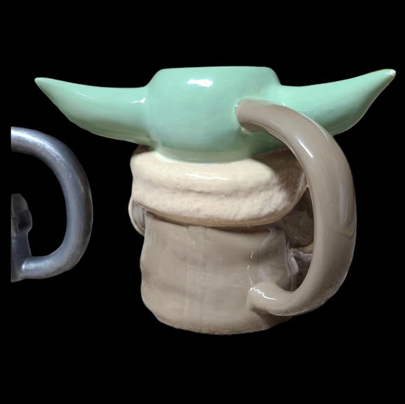 Set of Mandalorian & Baby Yoda Ceramic mugs Star Wars Disney Grogu the… - Picture 3 of 9